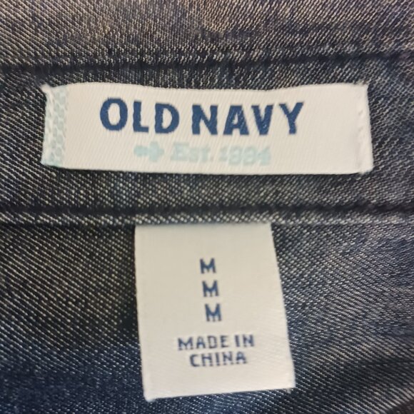 Old Navy Denim Dress, Shift with Belt, Size Medium, Long Sleeve, 1/4 Button Down - Picture 2 of 15